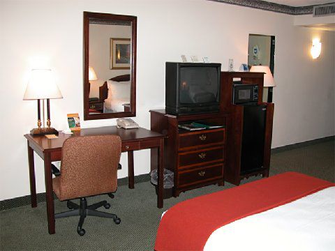 Holiday Inn Jonesboro Pokoj fotografie